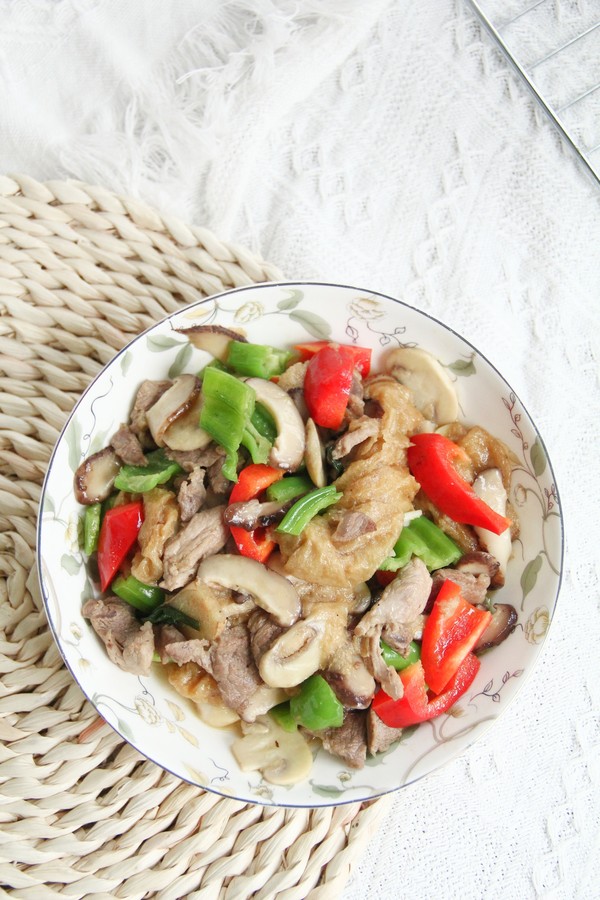 雙菇炒肉絲的做法-咸鮮味炒菜譜-易網(wǎng)健康養(yǎng)生網(wǎng) 雙菇炒肉絲的做法-咸鮮味炒菜譜