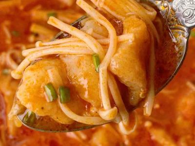 酸湯龍利魚(yú)的做法-酸辣味煮菜譜