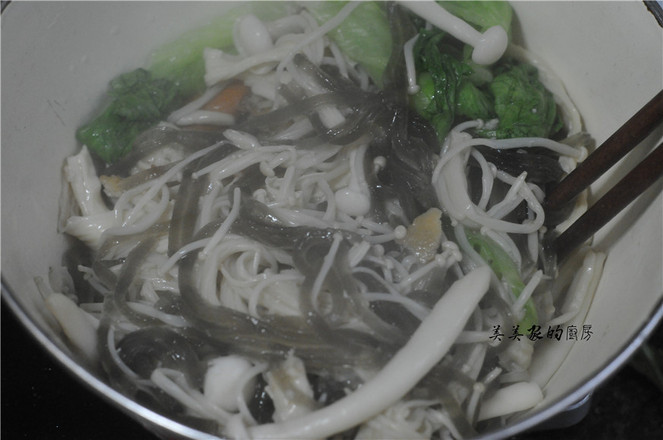快手麻辣香鍋,5塊錢能做一大鍋,香過紅燒肉!的做法-香辣味拌菜譜-易網(wǎng)健康養(yǎng)生網(wǎng) 快手麻辣香鍋,5塊錢能做一大鍋,香過紅燒肉!的做法-香辣味拌菜譜