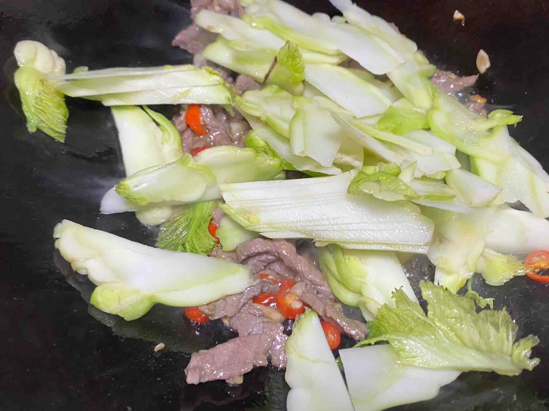 兒菜炒肉絲的做法-家常味炒菜譜