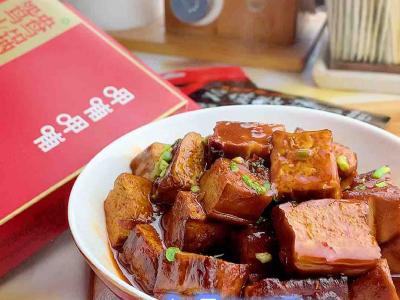 簡單易做的麻婆豆干，即是秒飯菜也是小零嘴的做法-麻辣味燒菜譜