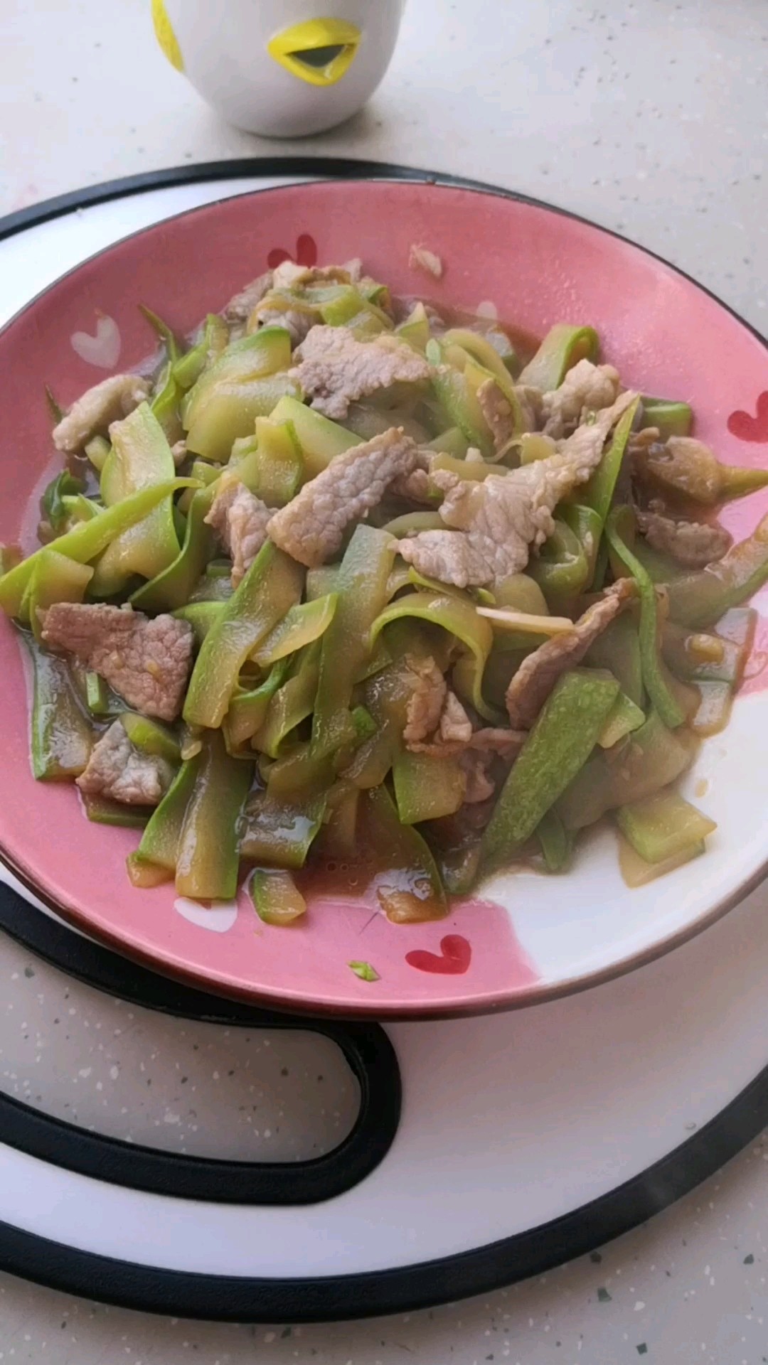 鮮香下飯，葷素搭配營養(yǎng)好，角瓜炒肉片的做法-家常味炒菜譜