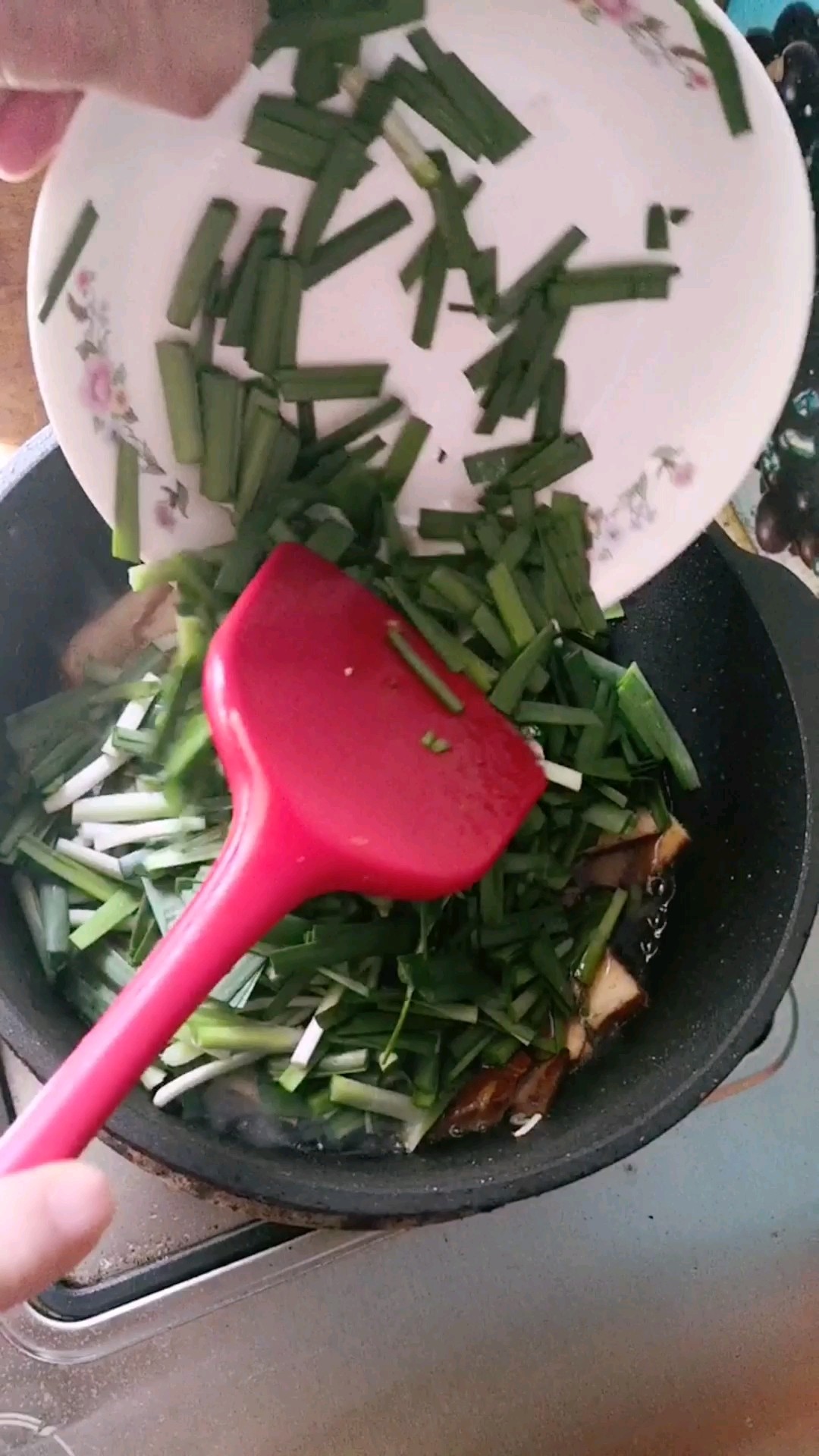 鮮美的味道人人愛，簡單的做法省時還下飯的做法-家常味炒菜譜