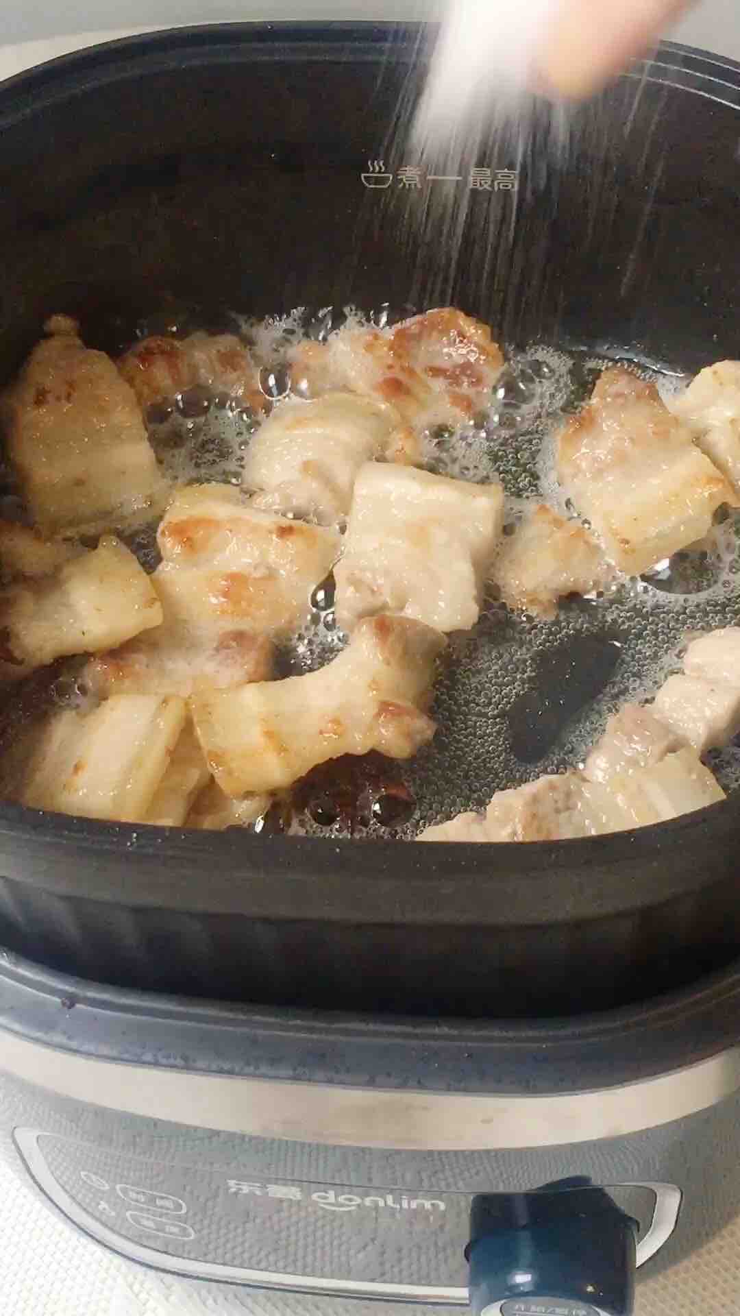 白菜豬肉燉粉條的做法-家常味煮菜譜-易網(wǎng)健康養(yǎng)生網(wǎng) 白菜豬肉燉粉條的做法-家常味煮菜譜