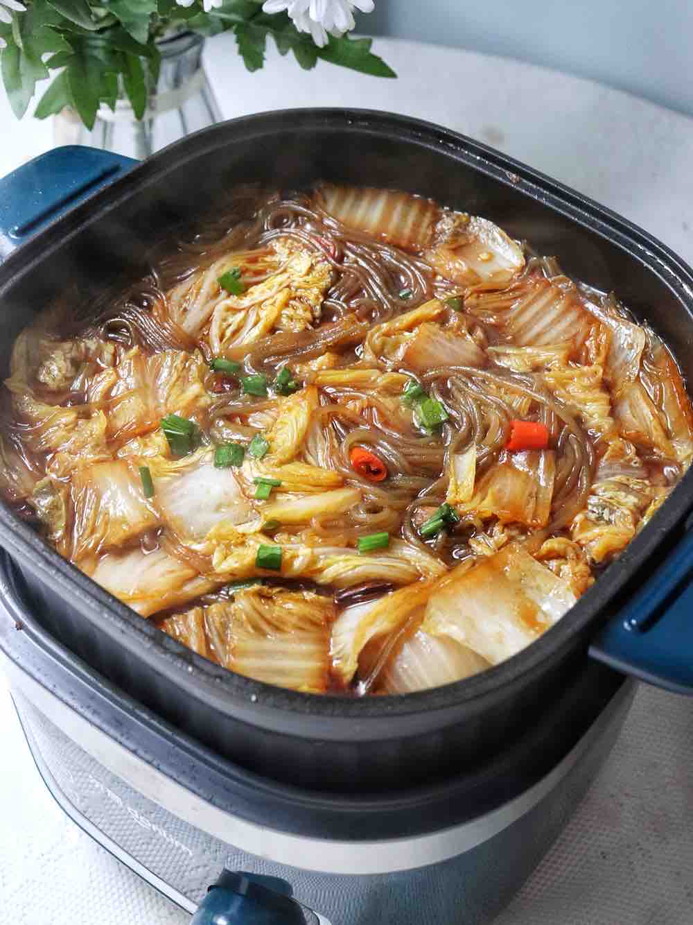 白菜豬肉燉粉條的做法-家常味煮菜譜-易網(wǎng)健康養(yǎng)生網(wǎng) 白菜豬肉燉粉條的做法-家常味煮菜譜