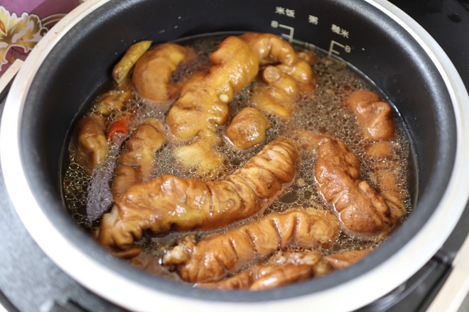 鹵大腸的做法-家常味鹵菜譜-易網(wǎng)健康養(yǎng)生網(wǎng) 鹵大腸的做法-家常味鹵菜譜