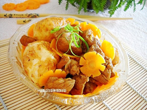 虎皮蛋燒肉的做法-家常味燒菜譜-易網(wǎng)健康養(yǎng)生網(wǎng) 虎皮蛋燒肉的做法-家常味燒菜譜