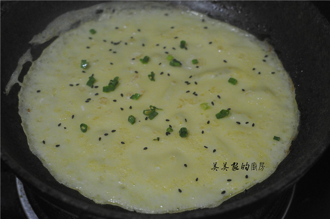 5分鐘就上桌的黃金雞蛋餅的做法-家常味煎菜譜-易網健康養生網 5分鐘就上桌的黃金雞蛋餅的做法-家常味煎菜譜