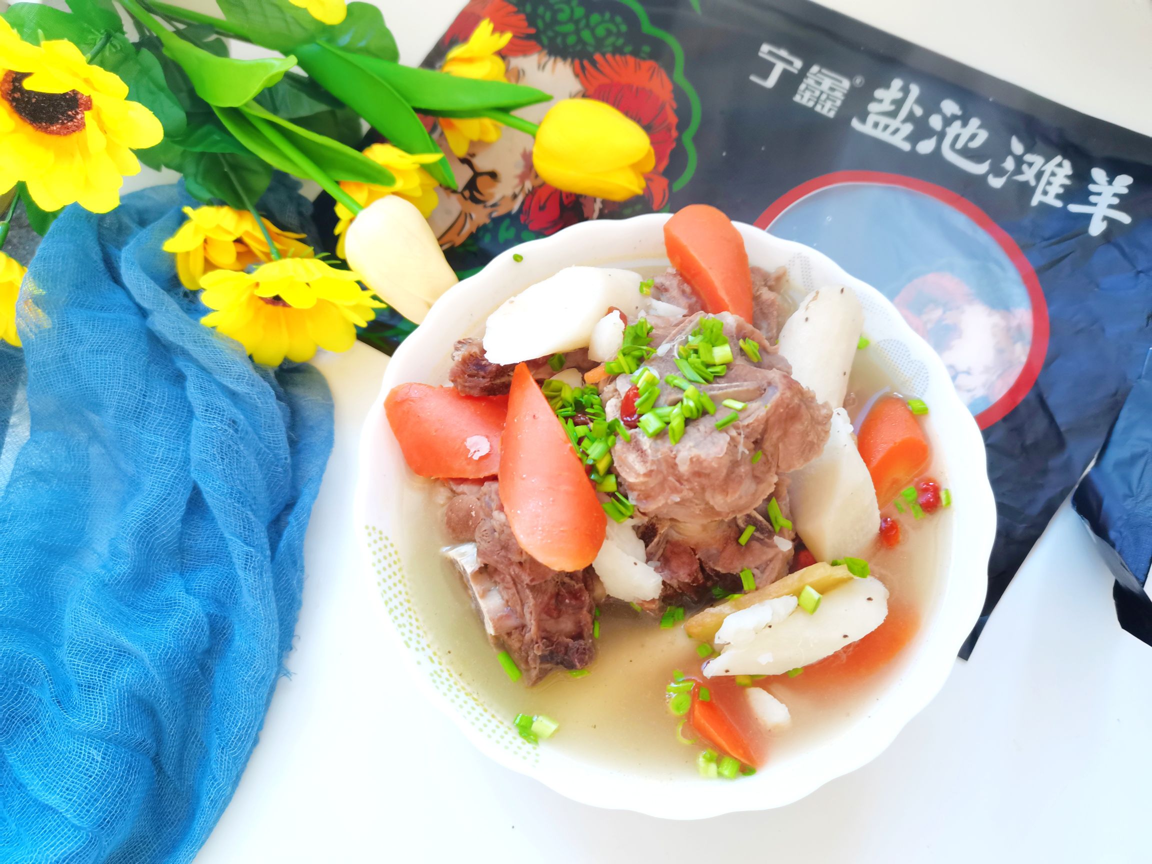 一碗喝不夠的羊蝎子湯的做法-咸鮮味燉菜譜-易網健康養生網 一碗喝不夠的羊蝎子湯的做法-咸鮮味燉菜譜