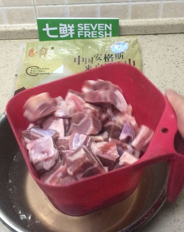 烤牛腩串的做法-咸鮮味烤菜譜