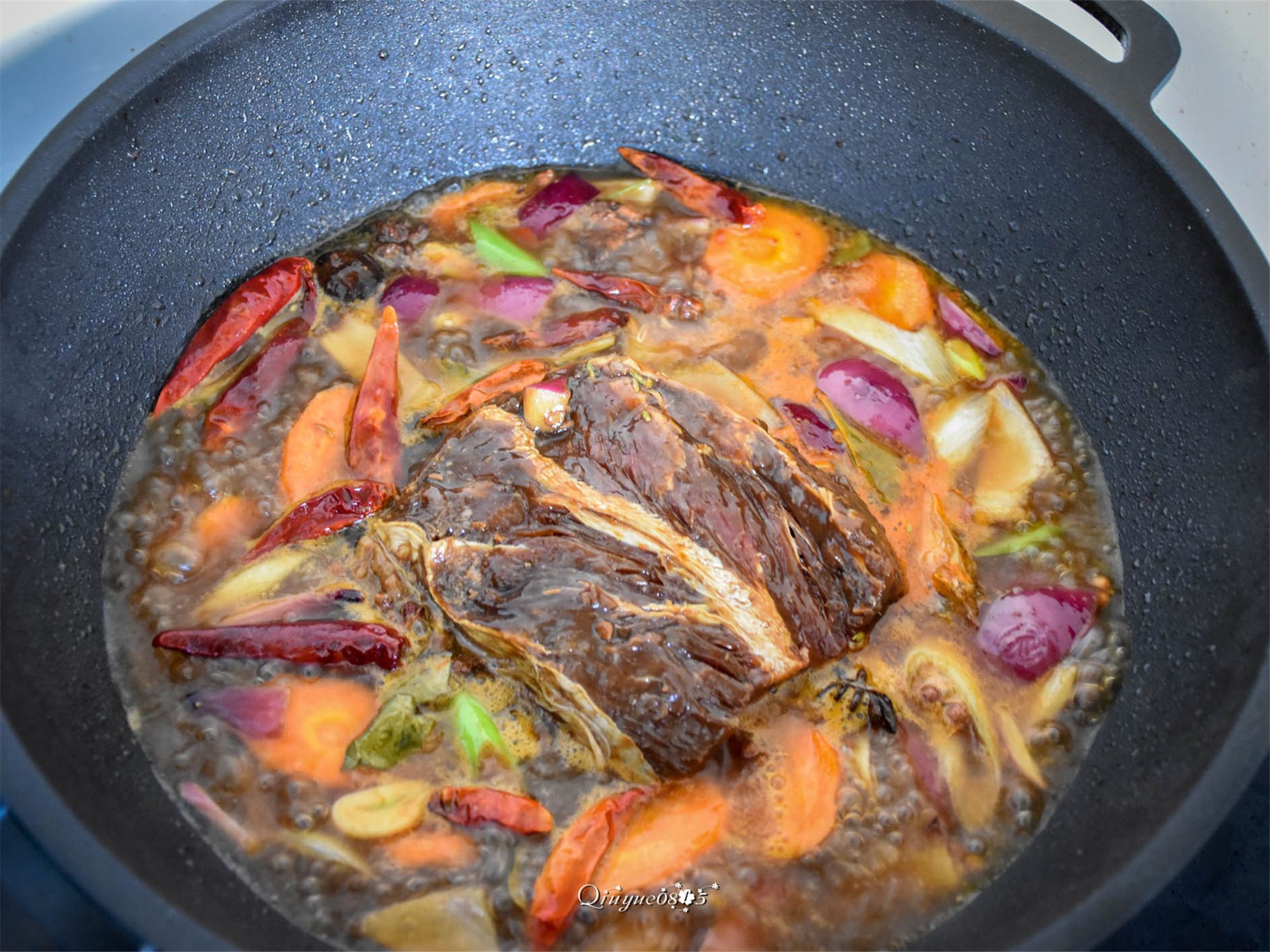 和老廚師學(xué)做醬牛肉,年夜飯妥妥的C位菜的做法-醬香味燉菜譜-易網(wǎng)健康養(yǎng)生網(wǎng) 和老廚師學(xué)做醬牛肉,年夜飯妥妥的C位菜的做法-醬香味燉菜譜