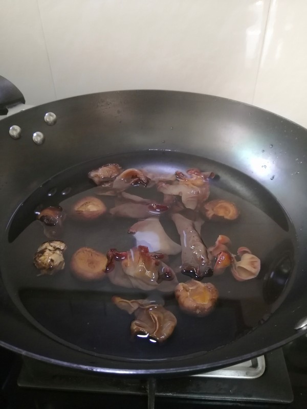 搞搞新意思~~糯米雞的做法-家常味蒸菜譜