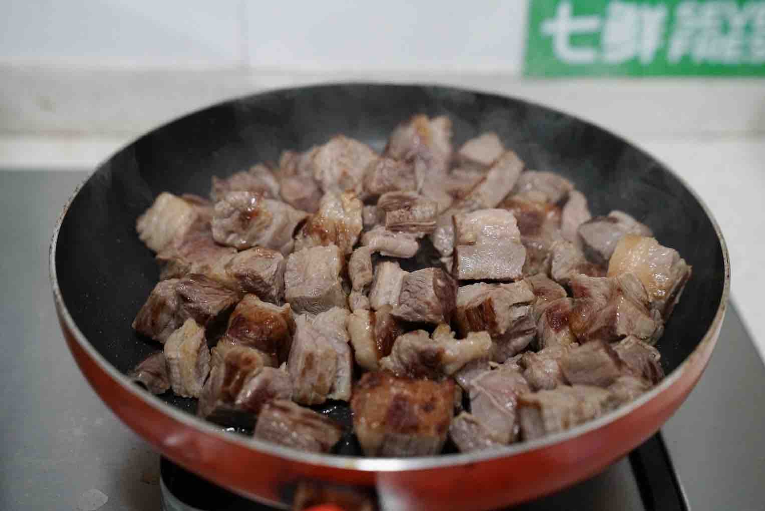 春節(jié)家宴營養(yǎng)煲,有時蔬有牛腩,葷素搭配營養(yǎng)均衡的做法-家常味砂鍋菜譜-易網(wǎng)健康養(yǎng)生網(wǎng) 春節(jié)家宴營養(yǎng)煲,有時蔬有牛腩,葷素搭配營養(yǎng)均衡的做法-家常味砂鍋菜譜