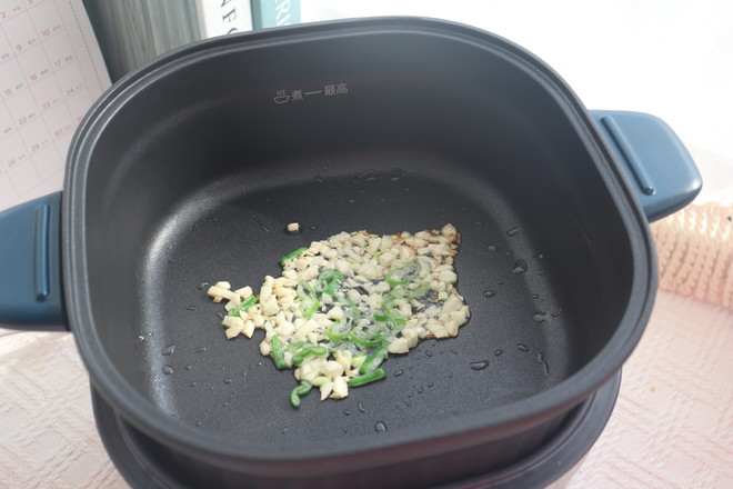 新年宴客菜之白灼蝦,清淡鮮香健康美味的做法-咸鮮味煮菜譜-易網(wǎng)健康養(yǎng)生網(wǎng) 新年宴客菜之白灼蝦,清淡鮮香健康美味的做法-咸鮮味煮菜譜