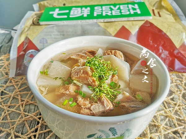 牛腩這樣燉,才是真正的清湯牛腩哦~的做法-咸鮮味燉菜譜-易網健康養生網 牛腩這樣燉,才是真正的清湯牛腩哦~的做法-咸鮮味燉菜譜