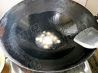 黃豆蛋白紅燒肉的做法-家常味燒菜譜-易網(wǎng)健康養(yǎng)生網(wǎng) 黃豆蛋白紅燒肉的做法-家常味燒菜譜