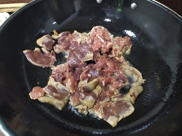 潮汕咸菜炒肉的做法-家常味炒菜譜-易網(wǎng)健康養(yǎng)生網(wǎng) 潮汕咸菜炒肉的做法-家常味炒菜譜