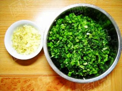 剁椒肉末雪菜的做法-家常味炒菜譜