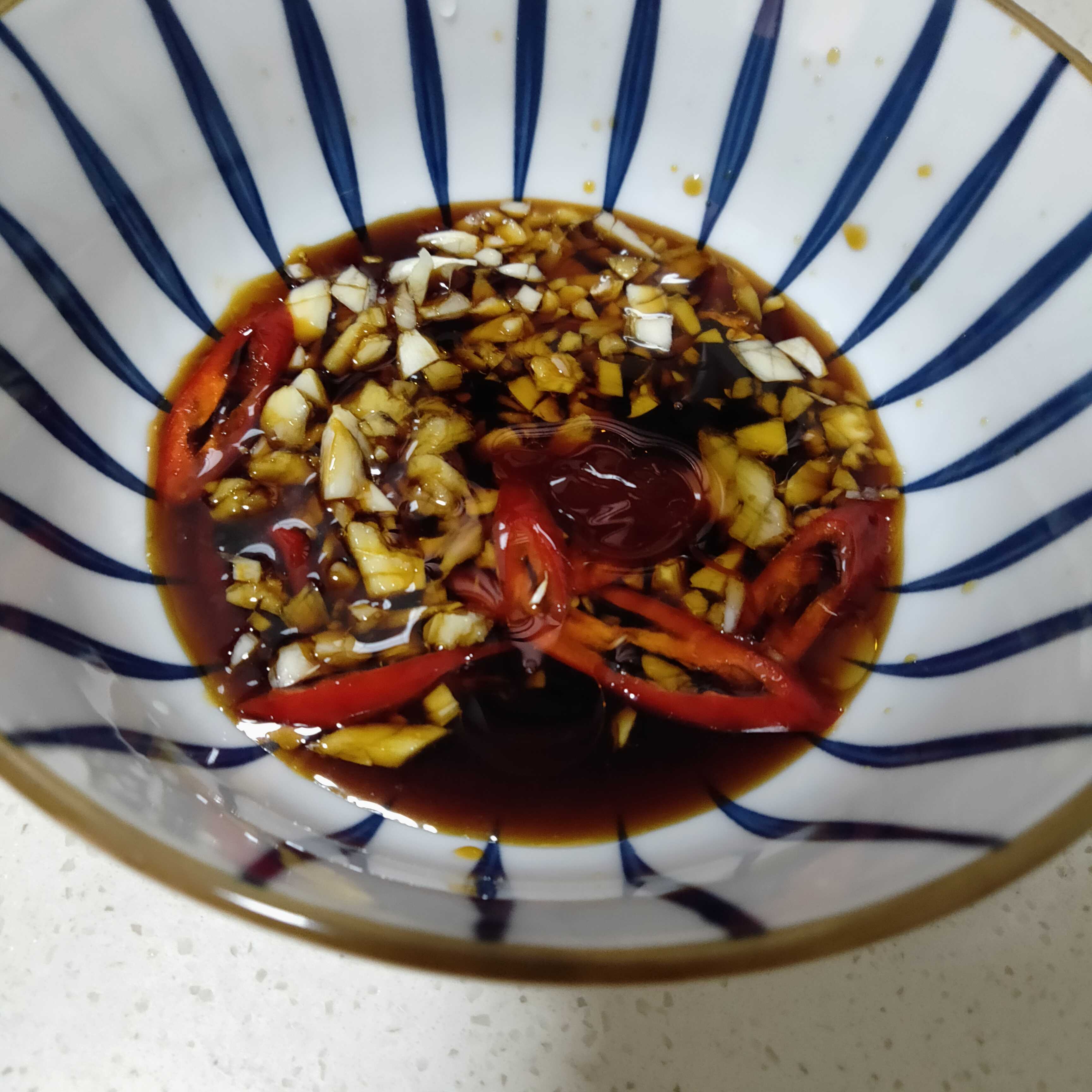 涼拌黃瓜金針菇的做法-家常味拌菜譜