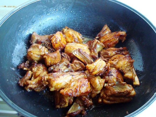 土豆燒羊肉的做法-家常味燒菜譜-易網健康養生網 土豆燒羊肉的做法-家常味燒菜譜