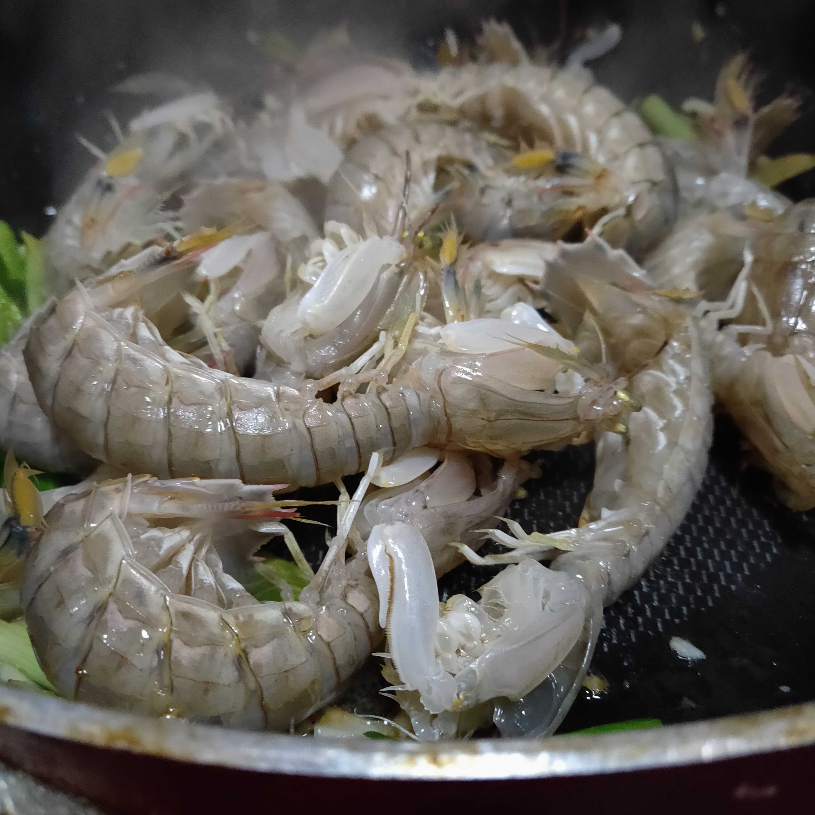 爆炒皮皮蝦的做法-咸鮮味炒菜譜