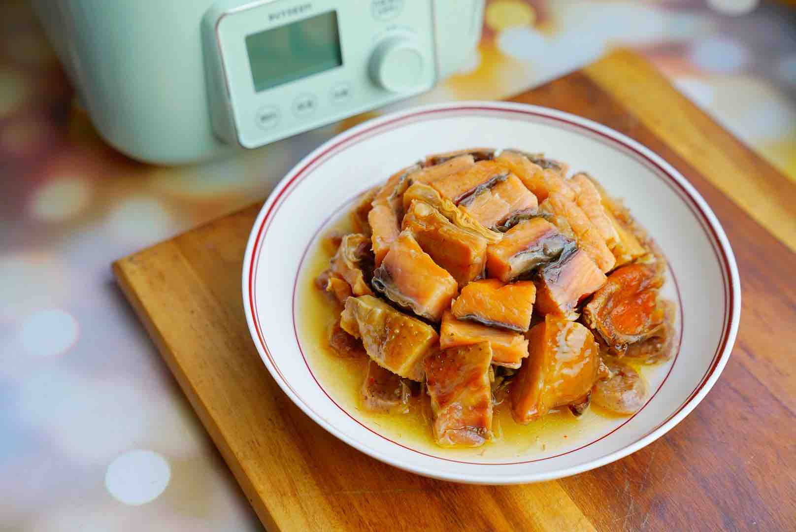 臘味合蒸老家專屬的年味,娃爸邊吃邊感慨的做法-家常味蒸菜譜-易網健康養生網 臘味合蒸老家專屬的年味,娃爸邊吃邊感慨的做法-家常味蒸菜譜