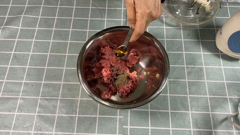#年味食足#花開富貴之胡蘿卜蒸牛肉的做法-家常味蒸菜譜