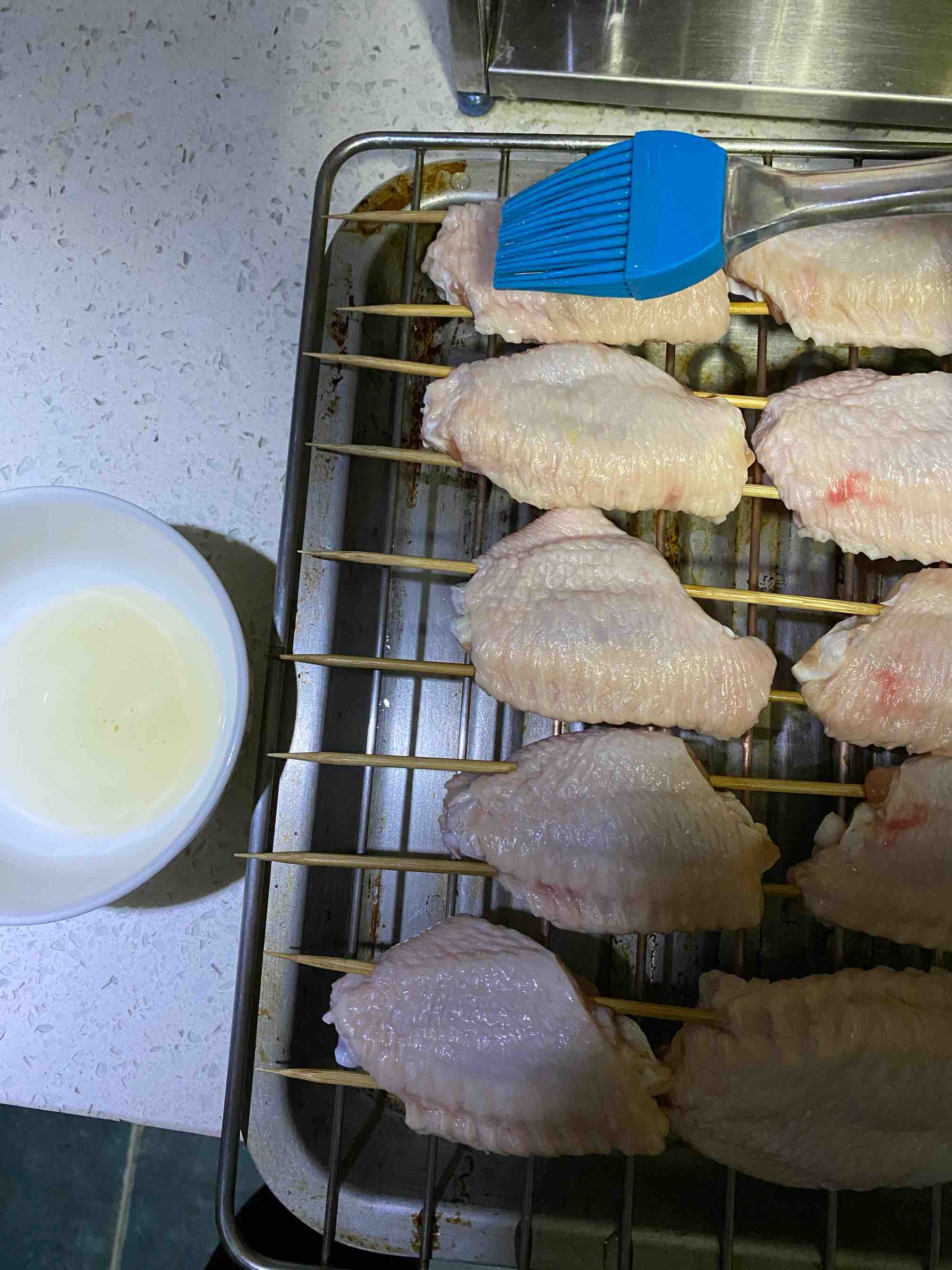 秘制烤雞翅的做法-椒麻味烤菜譜