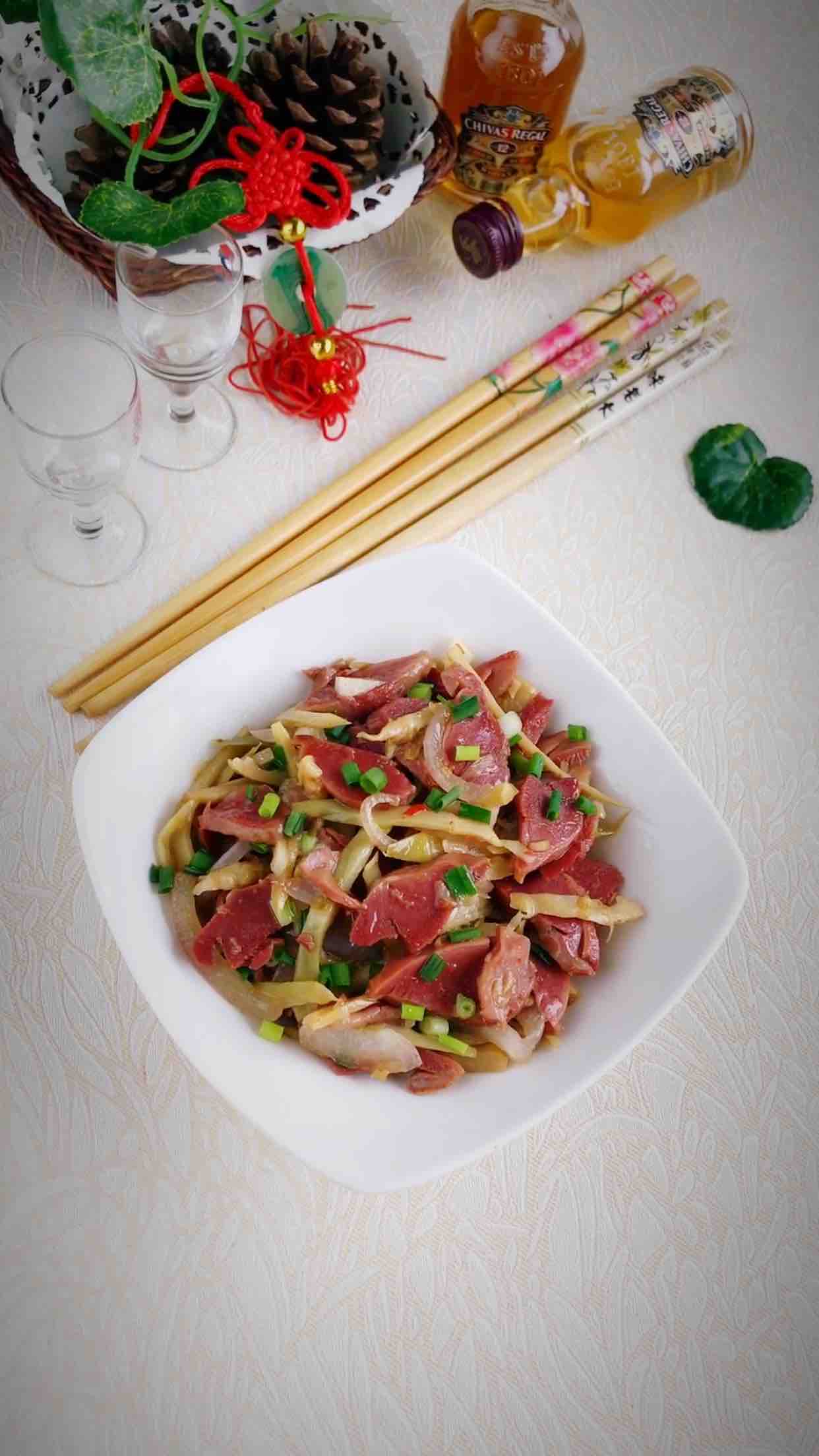野酸筍鹵鴨肫的做法-酸辣味炒菜譜-易網健康養生網 野酸筍鹵鴨肫的做法-酸辣味炒菜譜