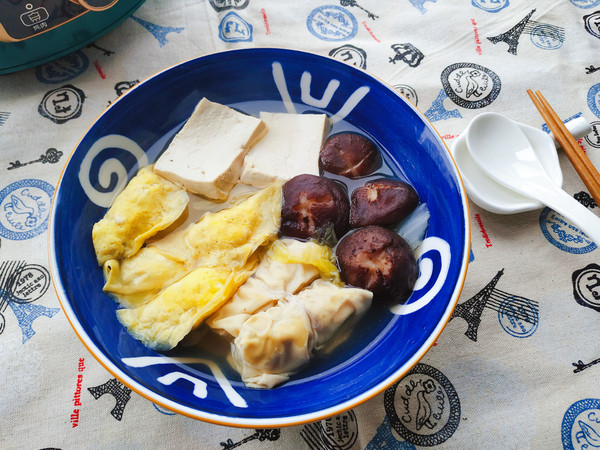 除夕餐桌上最后一道菜品——全家福,有它就圓滿了的做法-咸鮮味煮菜譜-易網健康養生網 除夕餐桌上最后一道菜品——全家福,有它就圓滿了的做法-咸鮮味煮菜譜