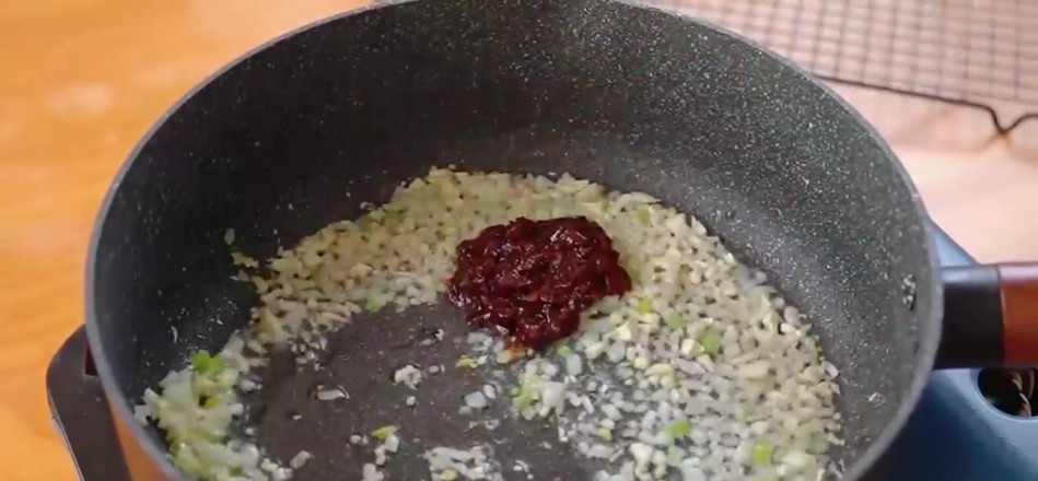 茄子豆腐煲的做法-茄汁味煲菜譜-易網(wǎng)健康養(yǎng)生網(wǎng) 茄子豆腐煲的做法-茄汁味煲菜譜