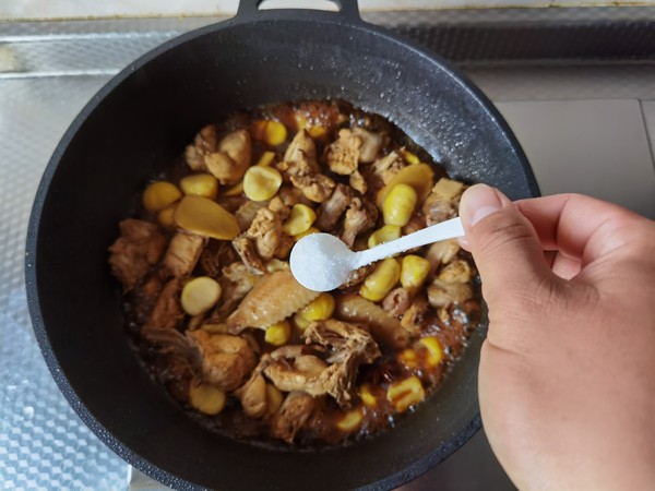 好吃入味的板栗燉雞的做法-咸鮮味燜菜譜-易網健康養生網 好吃入味的板栗燉雞的做法-咸鮮味燜菜譜