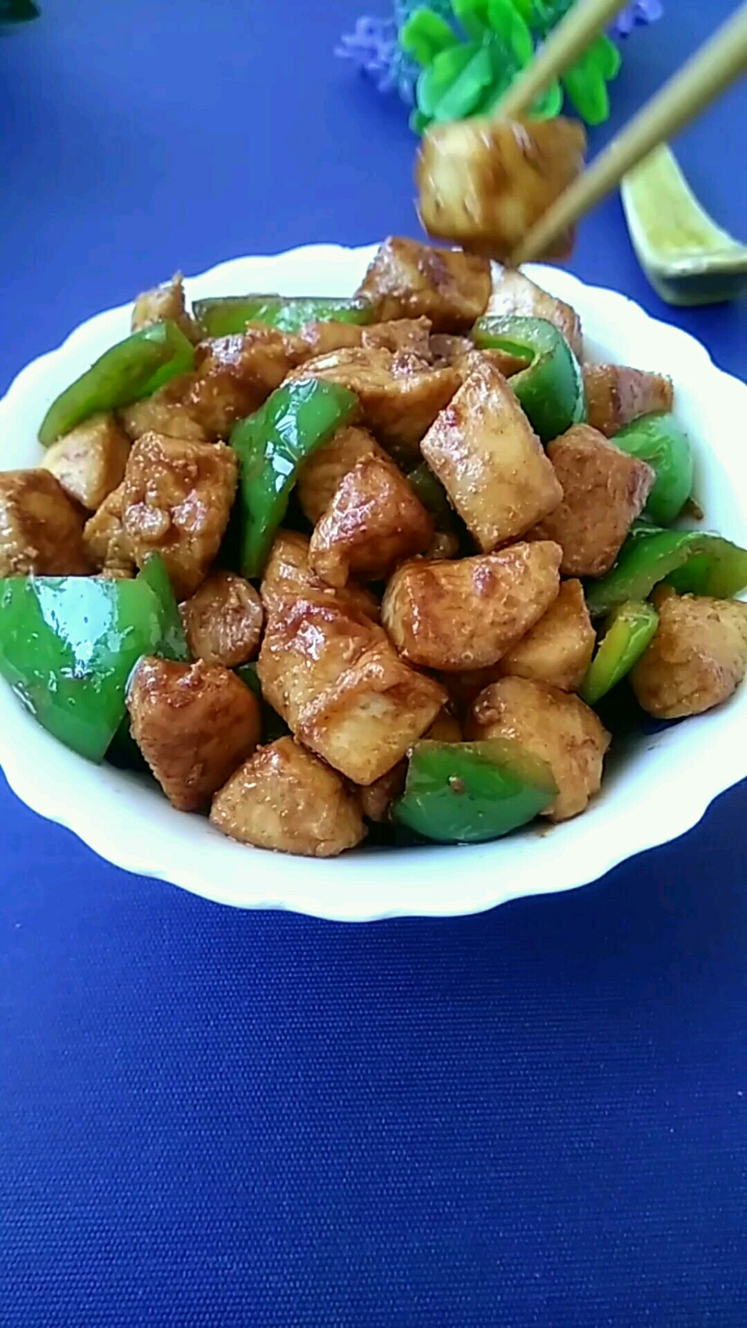 醬香味道 米飯殺手的做法-醬香味炒菜譜-易網(wǎng)健康養(yǎng)生網(wǎng) 醬香味道 米飯殺手的做法-醬香味炒菜譜