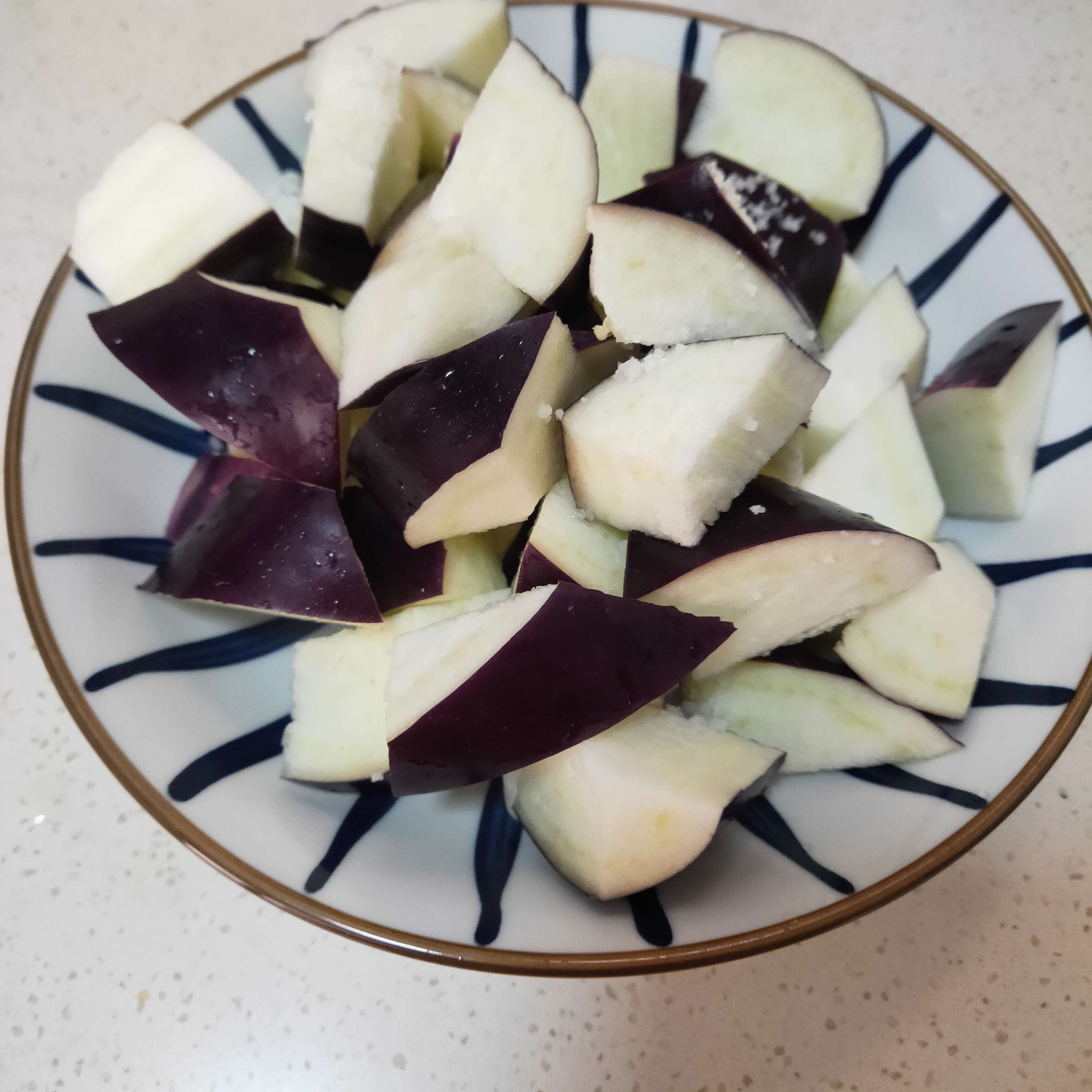 番茄炒茄子的做法-酸甜味炒菜譜
