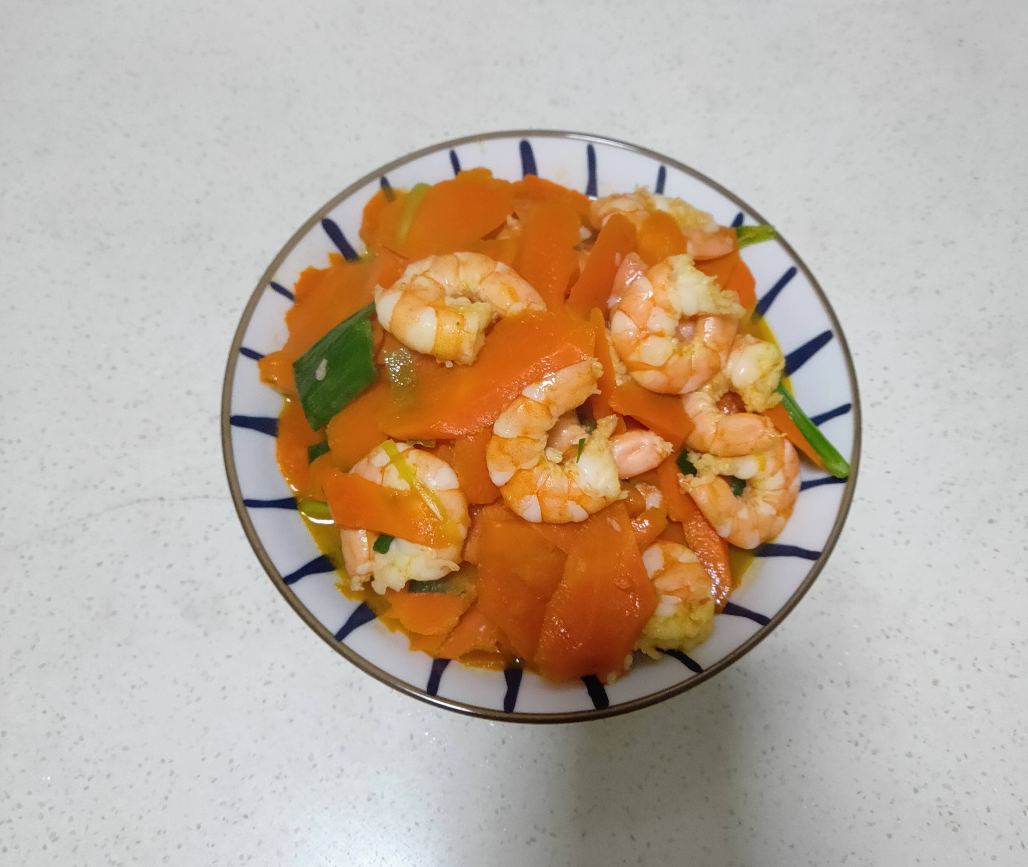胡蘿卜炒蝦仁的做法-咸鮮味炒菜譜-易網(wǎng)健康養(yǎng)生網(wǎng) 胡蘿卜炒蝦仁的做法-咸鮮味炒菜譜