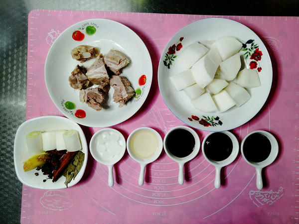 簡易羊肉煲的做法-咸鮮味燉菜譜-易網<a href=http://www.aoa7937.com/ target=_blank class=infotextkey>健康養生</a>網 簡易羊肉煲的做法-咸鮮味燉菜譜