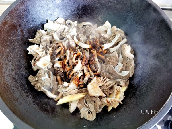 青椒炒羊肚的做法-家常味炒菜譜-易網健康養生網 青椒炒羊肚的做法-家常味炒菜譜