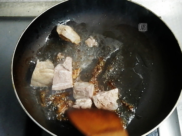 簡易羊肉煲的做法-咸鮮味燉菜譜-易網健康養生網 簡易羊肉煲的做法-咸鮮味燉菜譜