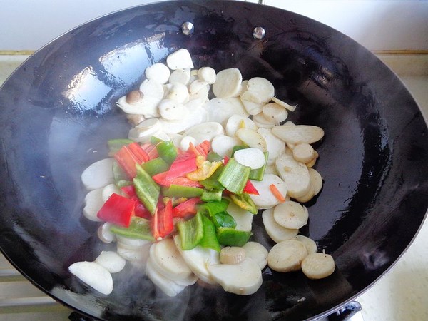 杏鮑菇炒豬耳朵的做法-家常味炒菜譜-易網健康養生網 杏鮑菇炒豬耳朵的做法-家常味炒菜譜