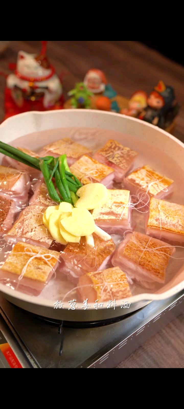傳統名菜東坡肉，妥妥的硬菜！的做法-甜味燉菜譜