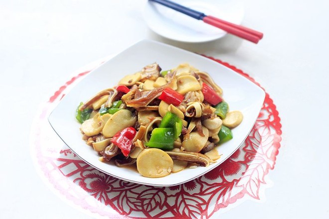 杏鮑菇炒豬耳朵的做法-家常味炒菜譜-易網健康養生網 杏鮑菇炒豬耳朵的做法-家常味炒菜譜
