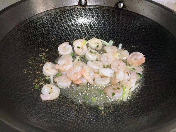 香菇西藍花炒蝦仁的做法-家常味炒菜譜