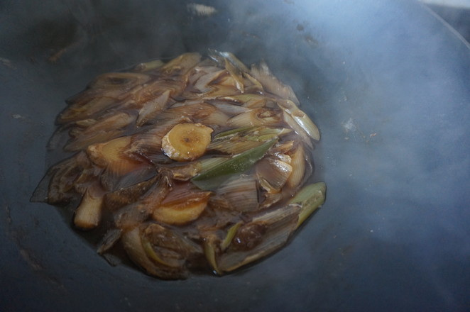 不用煎烤炸也可以做出美味的鯧魚(yú)的做法-家常味燒菜譜