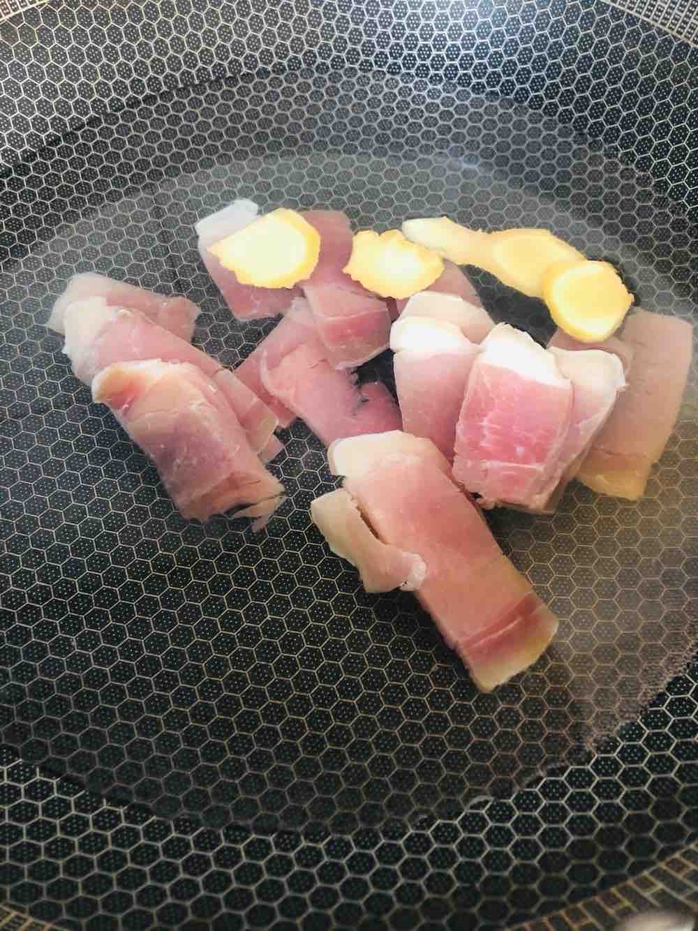 咸肉蒸娃娃菜的做法-家常味蒸菜譜-易網健康養生網 咸肉蒸娃娃菜的做法-家常味蒸菜譜