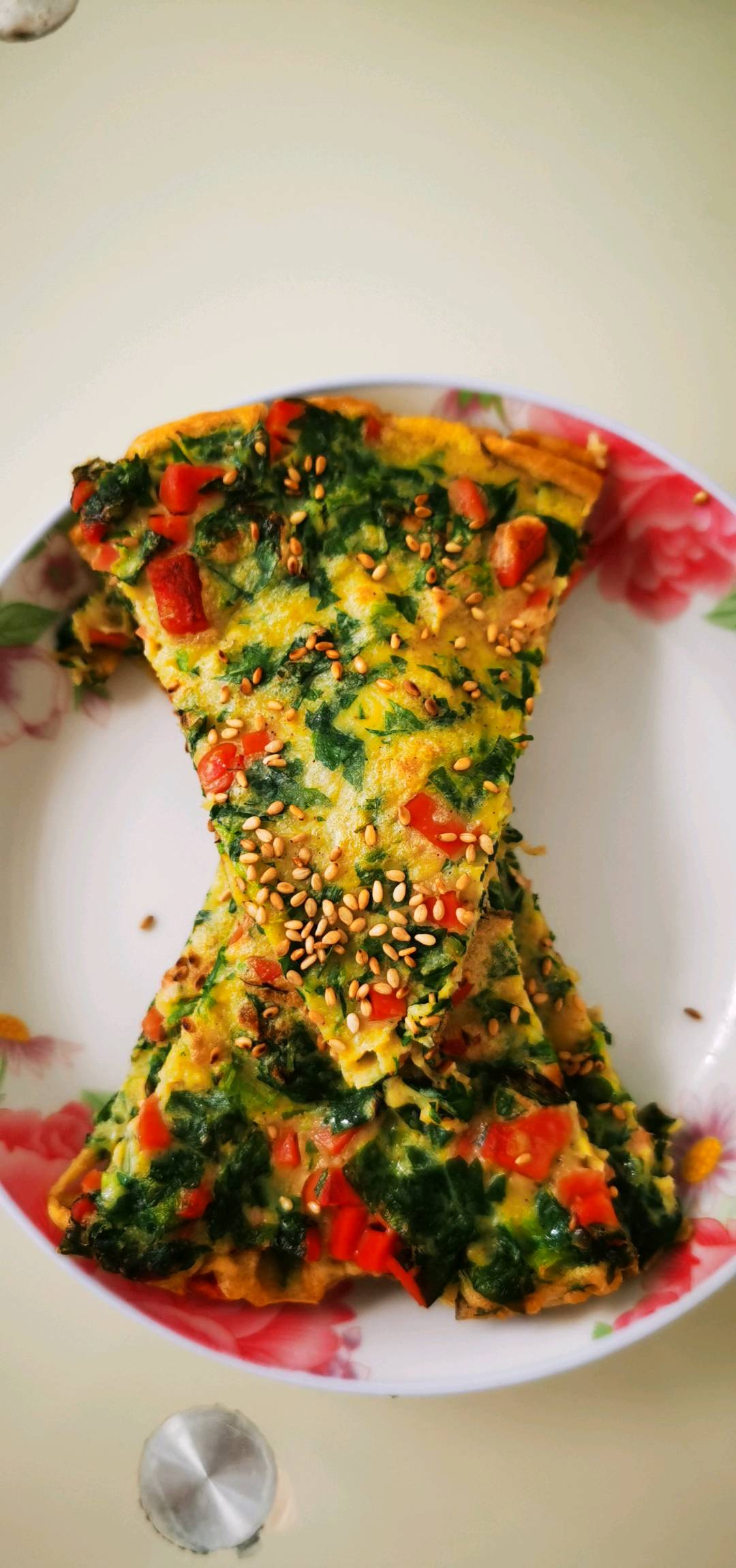 芹菜葉蛋餅的做法-五香味煎菜譜-易網(wǎng)健康養(yǎng)生網(wǎng) 芹菜葉蛋餅的做法-五香味煎菜譜