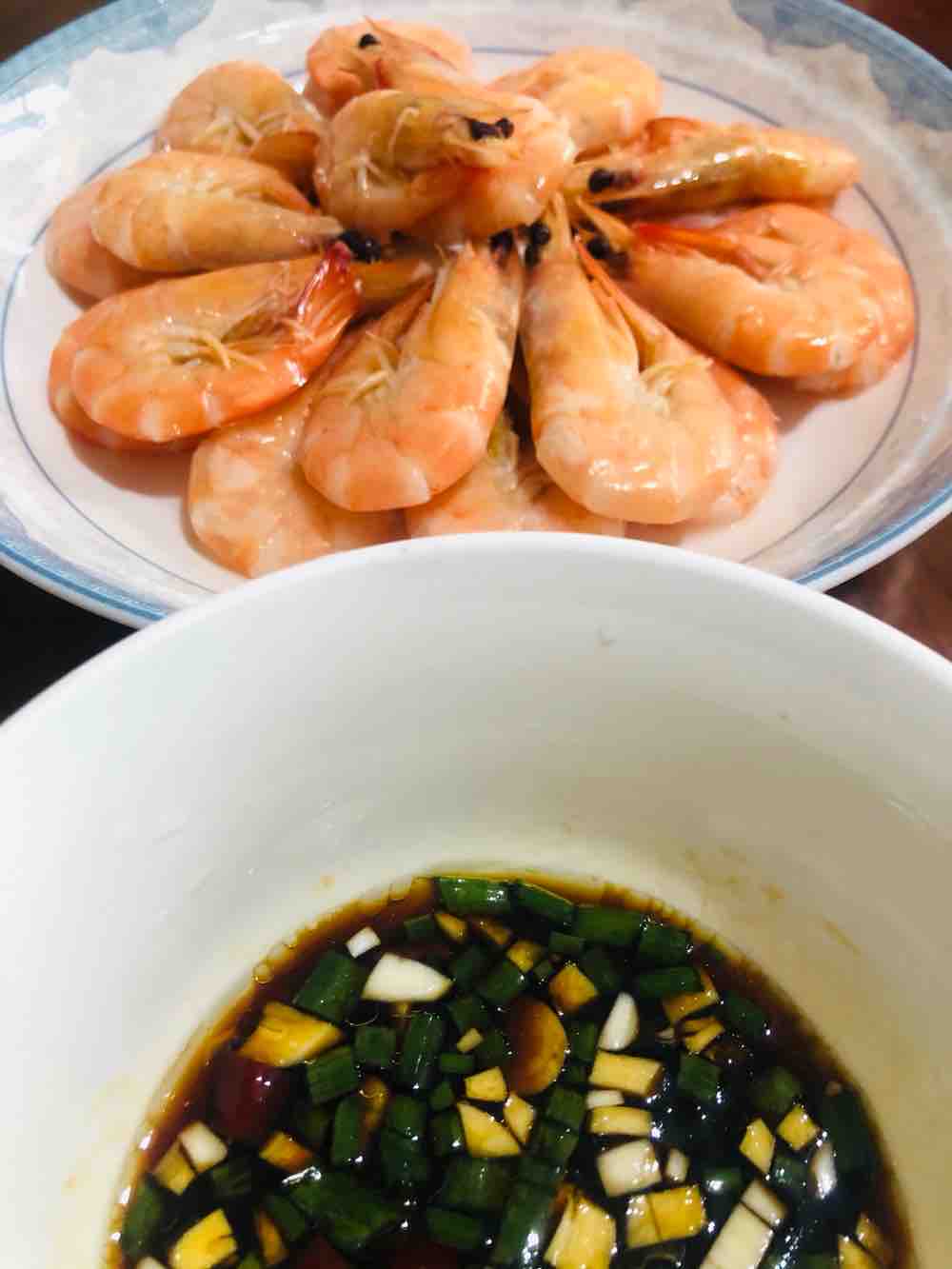 白灼蝦的做法-咸鮮味煮菜譜