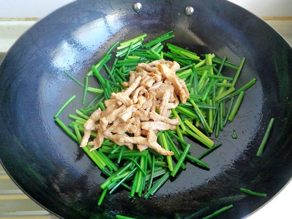 韭苔炒肉的做法-家常味炒菜譜