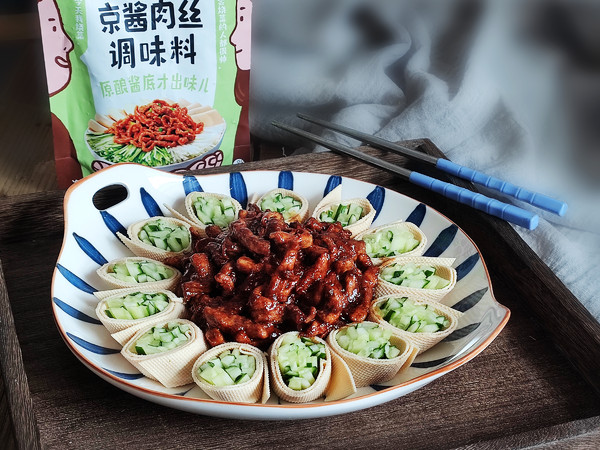 快手京醬肉絲的做法-醬香味炒菜譜-易網(wǎng)健康養(yǎng)生網(wǎng) 快手京醬肉絲的做法-醬香味炒菜譜