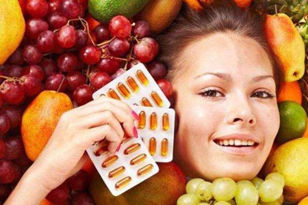 維生素e的去痘印方法，女生去除色斑的四個(gè)使用技巧