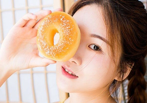 看起來比同齡人還顯老？女人如何對抗早衰